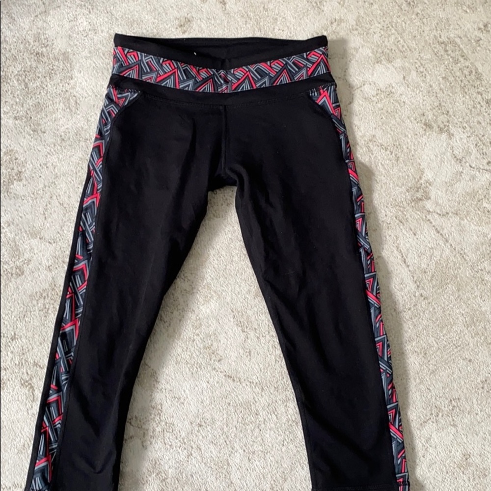 Fabletics cropped leggings